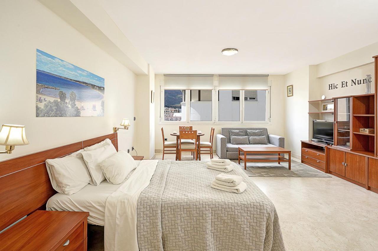 Apartamento En 1ª Linea De Playa, Estepona Centro 外观 照片