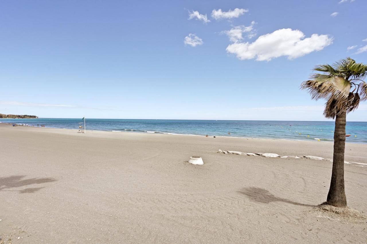 Apartamento En 1ª Linea De Playa, Estepona Centro 外观 照片